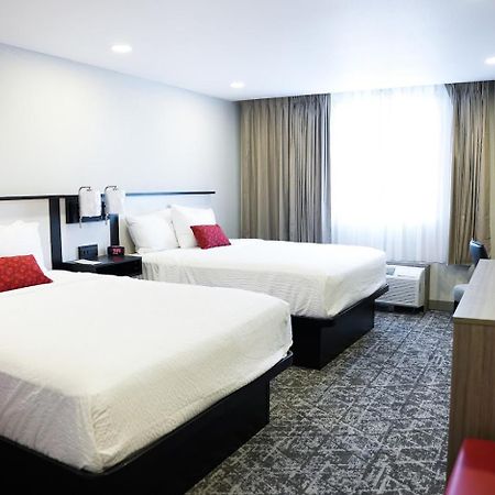 Ramada By Wyndham Dfw Airport Hotell Irving Eksteriør bilde