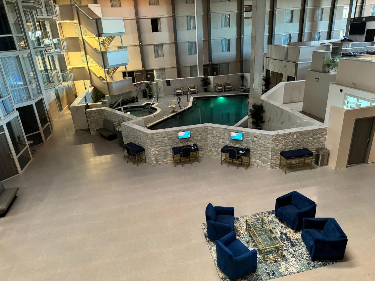 Ramada By Wyndham Dfw Airport Hotell Irving Eksteriør bilde